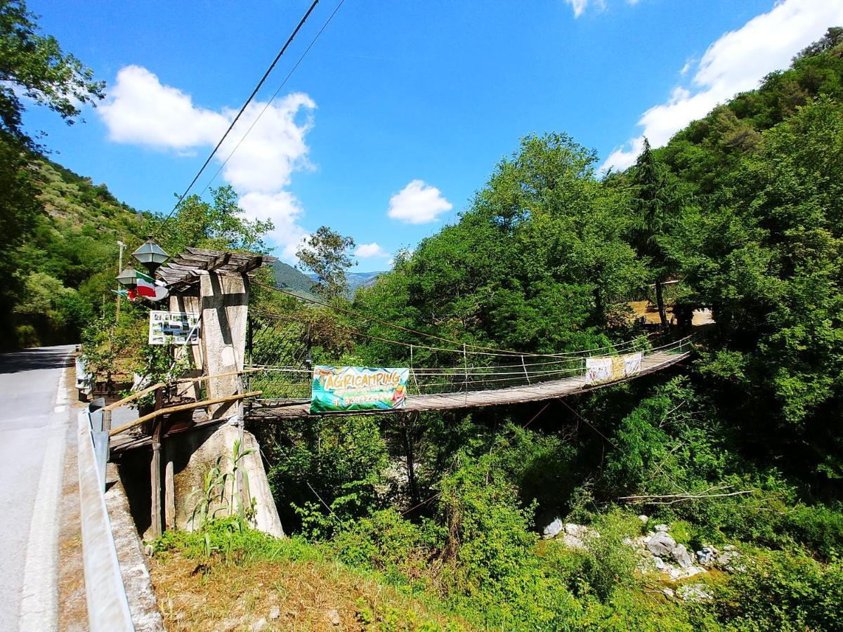 Agricamping Ponteraggio N.1 Hotel Dolceacqua Ngoại thất bức ảnh