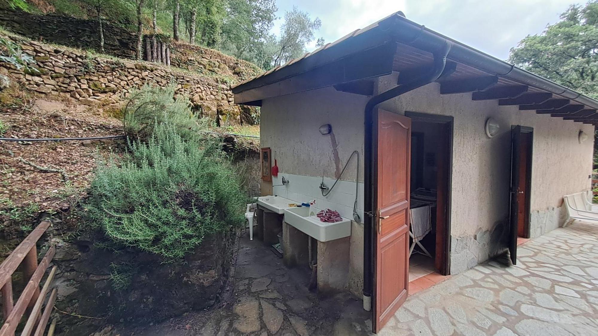 Agricamping Ponteraggio N.1 Hotel Dolceacqua Ngoại thất bức ảnh